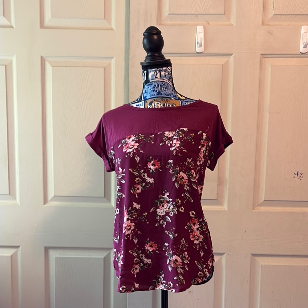 Floral Pocket Short Sleeve T-Shirt